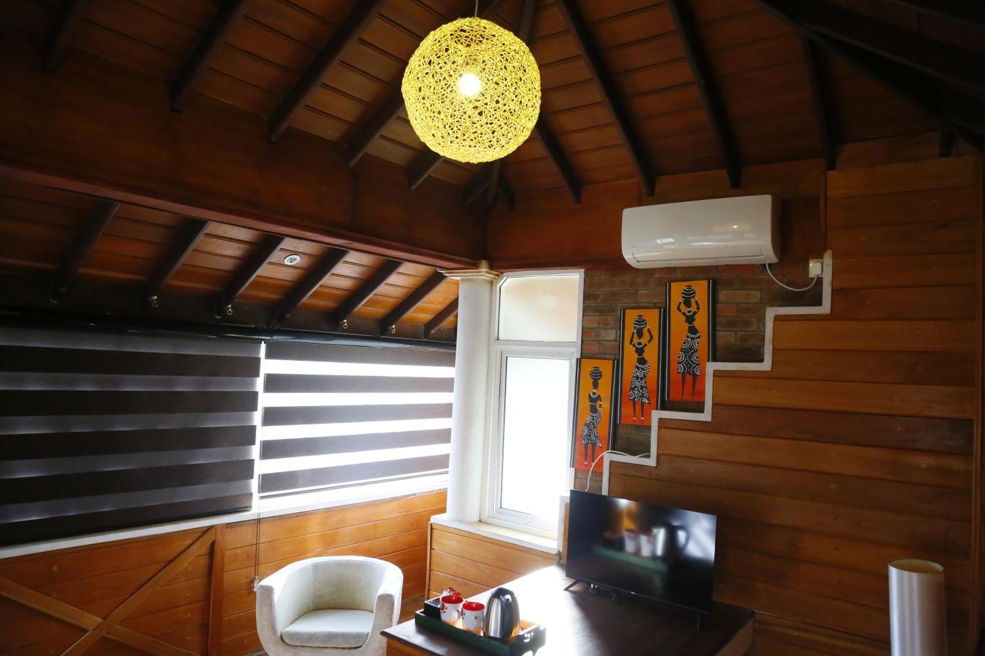 Crown Hills Kandy Inn Bagian luar foto